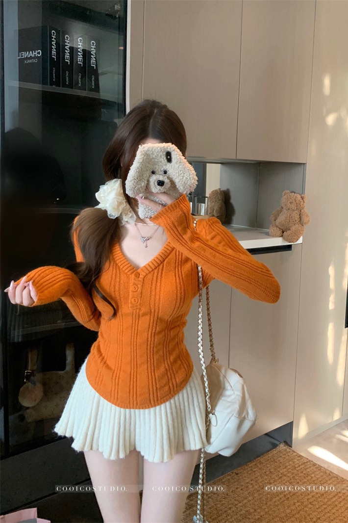 Women's V-Neck Knit Top Korean Style Slimming Fall Winter Pullover - Image 5