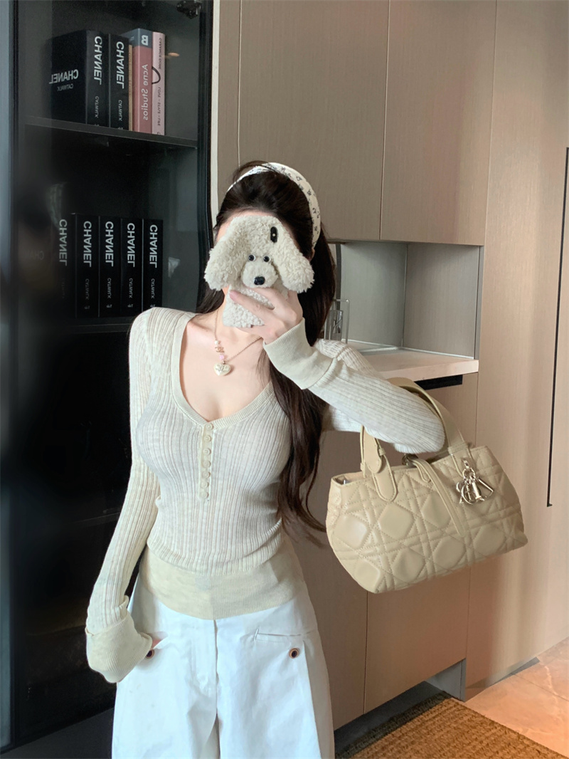 Women's Henry V-Neck Slim Fit Knit Top - Image 3