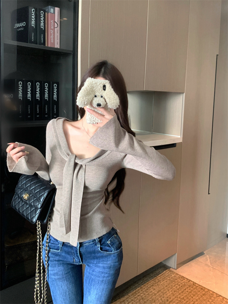 High-End V-Neck Tie Long Sleeve Knit Top for Women Fall Winter - Image 3